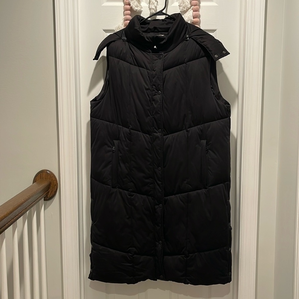 Long black puffer vest size XL.
